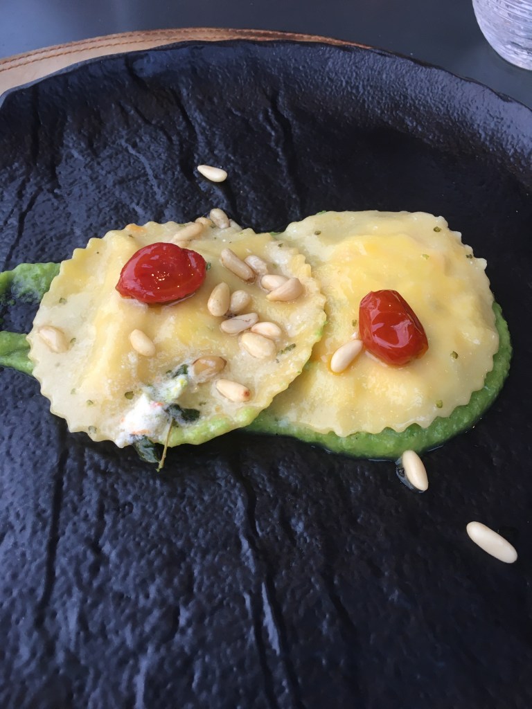 Badia a Passignano in Tuscany Italy. Where to eat, where to stay, what to do.