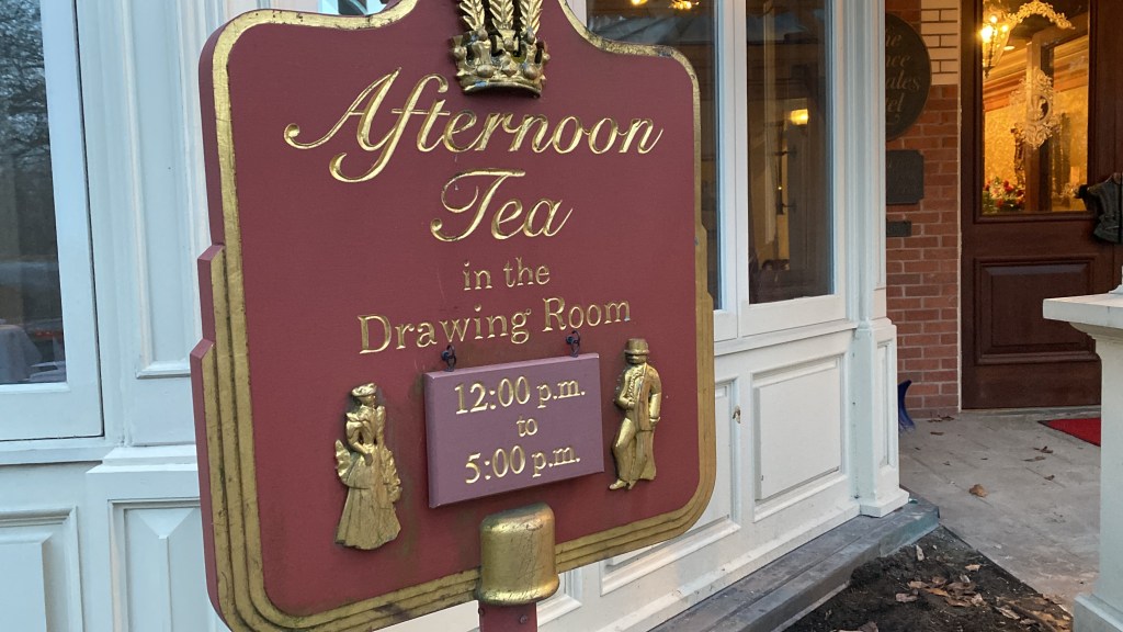 Afternoon tea at the Prince of Wales Hotel Niagara on the Lake